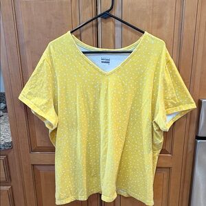 Basic Editions Yellow Polka Dot Short Sleeve Top